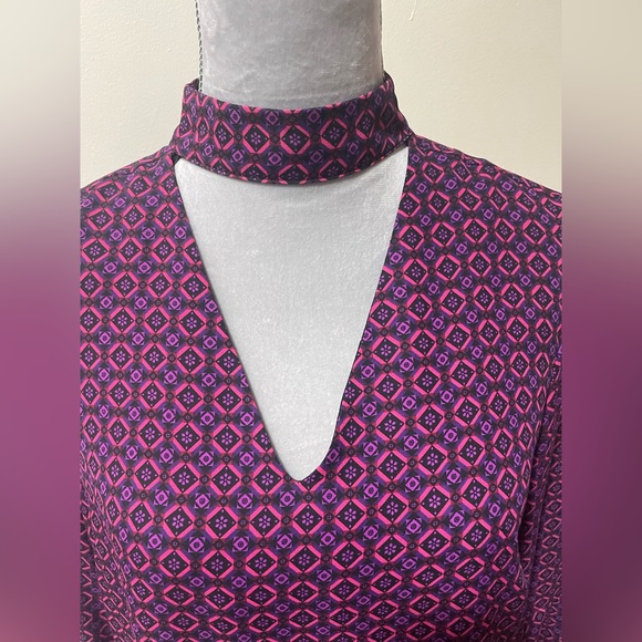 CeCe V-Neck Ruffled Long Sleeves Print Dress - Picture 10 of 12